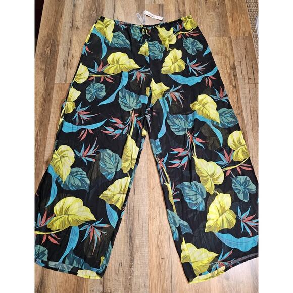 Victoria's Secret Other - Victoria's Secret Tropical Leaves Black Crinkle Sheer Cover Up Pants Size L NWT